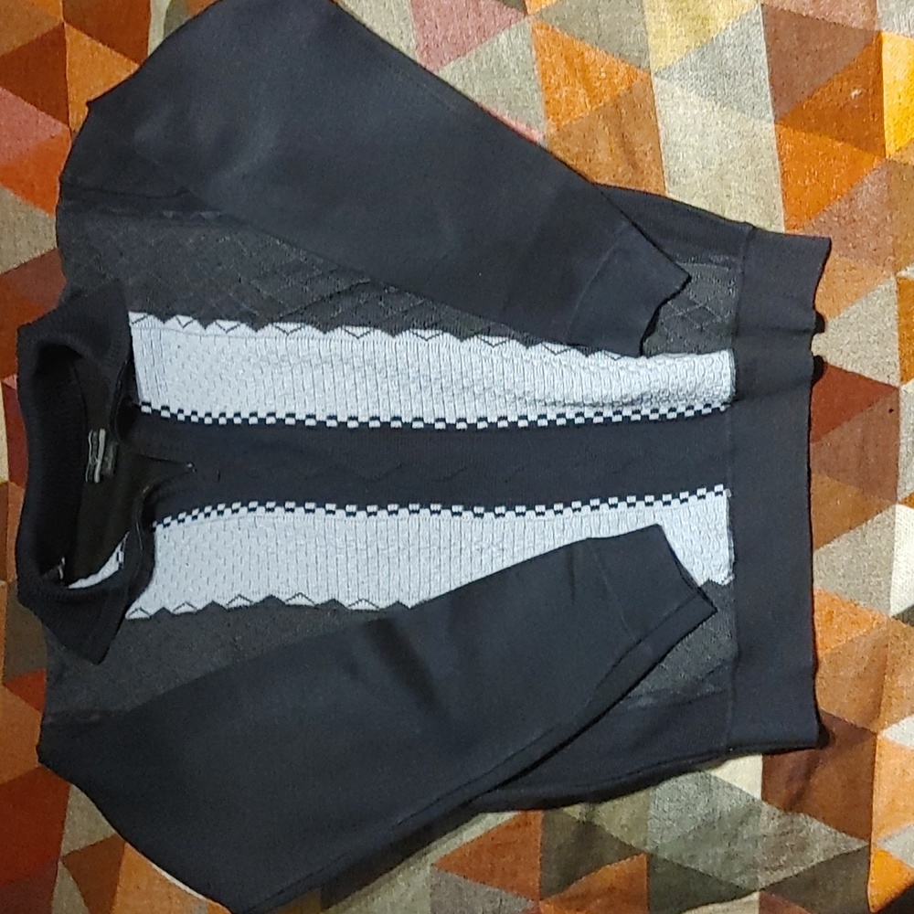 Chereskin Sweater Size Lg